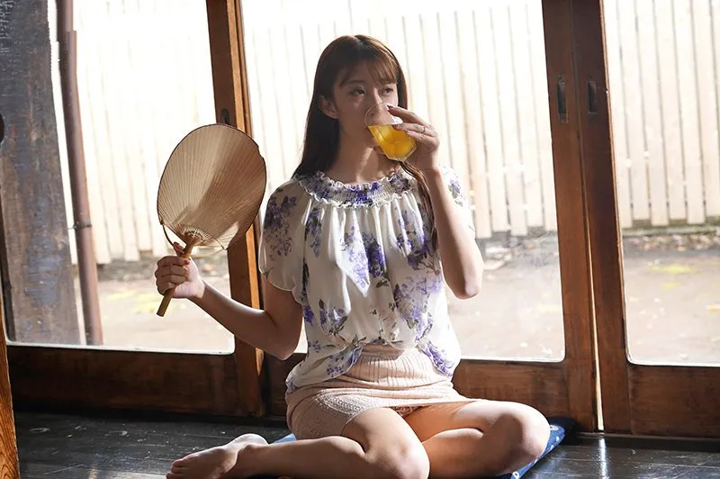 Mùa hè buồn chán ở quê trả bài vợ gần nhà thiếu thốn vì lấy chồng yêu già