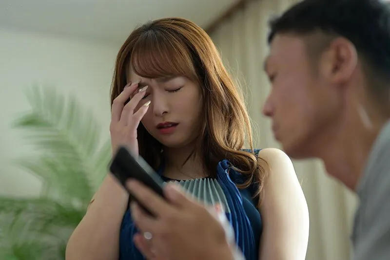 Cô vợ sốc khi chồng yêu tâm sự về ước muốn nhìn vợ yêu bị người khác địt